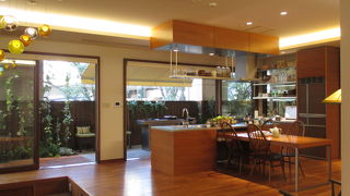 高級マンション向けみたいなショールームです。