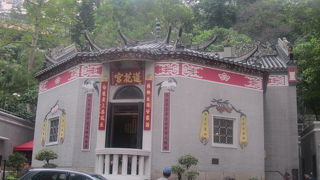 天井装飾の美しさに目を奪われました