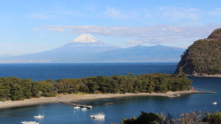 富士山と御浜岬が一望