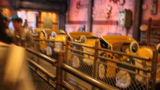 クルクルまわります