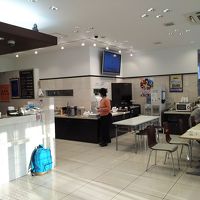 1階ロビー前の朝食スペース