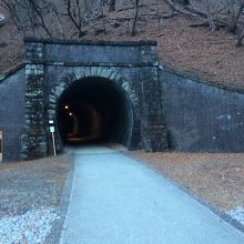 トンネルです。