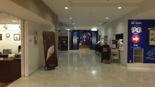 ホテルはかなり減りましたがメインの宮崎観光ホテルは大繁盛。