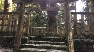 戦国武将の墓があちこちに点在