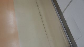 座ってのんびり乗車