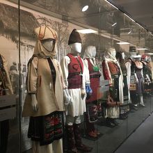 民族衣装の展示が素晴らしい！