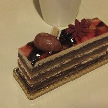 本格的なケーキです。美味しいです。