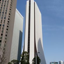 パンタロンビル By Chiba Chan 損保ジャパン本社ビル 旧安田火災ビル のクチコミ フォートラベル