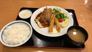 地元食材メニューもあります