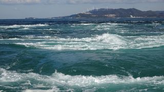 渦潮の流れを体感