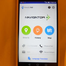 カーナビのほかにgoogleの翻訳も使用できて便利です