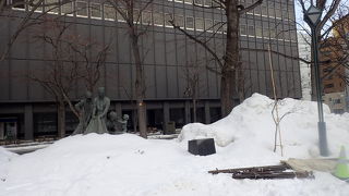 雪に埋もれていました・・・