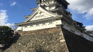 天守も石垣も素晴らしい