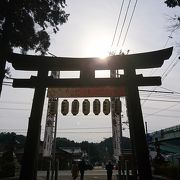 主祭神は征夷大将軍・坂上田村麻呂公