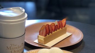 セルフな分気軽に使えるホテルカフェ