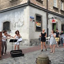 ストリートミュージシャン(クラシック)ももちろん！