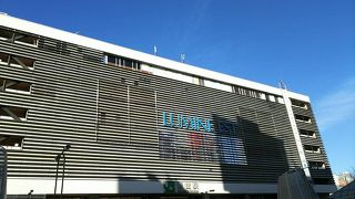 新宿駅東口に直結の商業施設