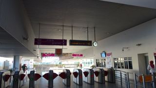 ここで1回降りて次の電車に乗ると・・