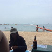 マッサージは2ndロードの店より高い