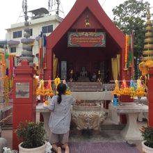 ソイ5辺りにある祠。