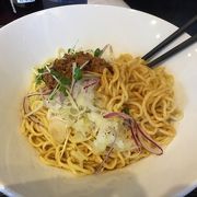 汁なし担々麺