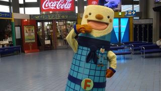 ガラス張りのタワー