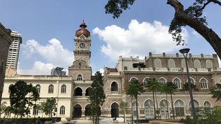 イギリス統治時代に建てられた歴史的建造物