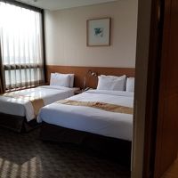 コーナースイートのベッド