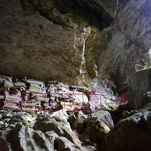 ルミアン洞窟