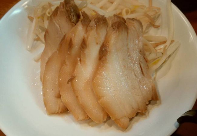 クリーミーなとんこつスープ