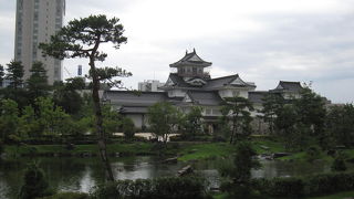 ちょっと小柄ですが、資料館が良かったです。