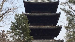 仁王門がすごい迫力