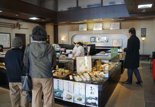 篠山市街ではほとんど一番メジャーな和菓子屋さん
