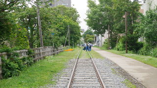 線路が残る公園