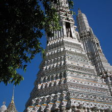 仏塔がとても綺麗です