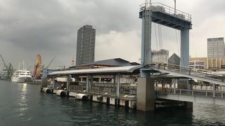 神戸港 