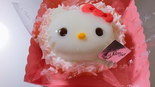 サンリオとのコラボデザート!　味も絶品でした。