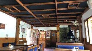 雰囲気はいいですが、塩味が濃いです。