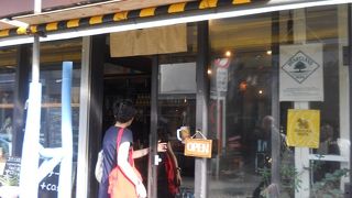 パクチー屋＋バル