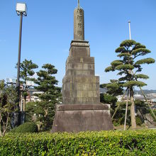 「信仰の礎」の碑