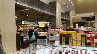 お土産物も買えます