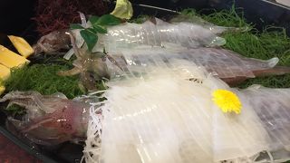 呼子いか、超人気店！