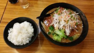 駐在員さんに連れて行ってもらいました。