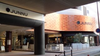 千葉そごう別館の若者向けショップが集まるデパートです