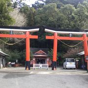 珍しい並列鳥居の諏訪神社      ☆鹿児島県南大隅町