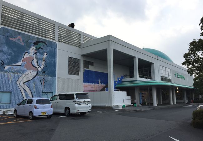 琵琶湖マリオットの隣