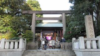 地下鉄・九段下駅方面からがお勧めです