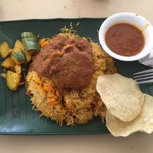 ...ビリヤニなどのインド料理グルメや…