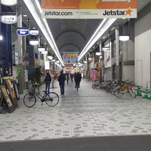 長い商店街