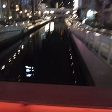 夜の道頓堀川